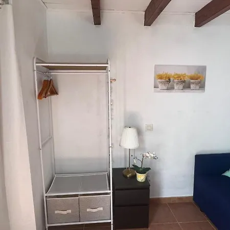 Studio In Apartamento